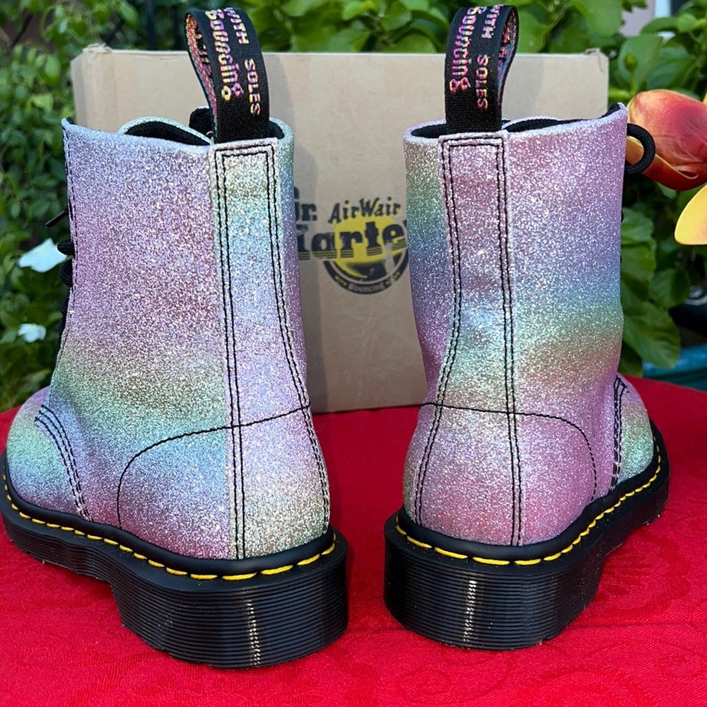New Dr. Martens Mermaid 🧜‍♀️ Super Sparkly 1460 Pascal Glitter Boots ✨ - Picture 9 of 17